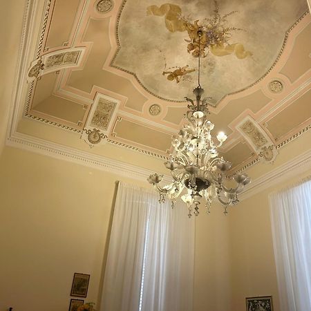 Lex Suites カターニア エクステリア 写真